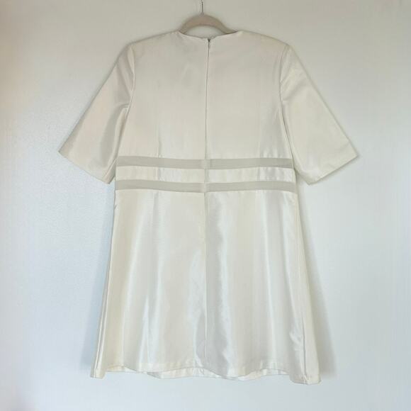 NWT Elliatt Oracle Ivory Mesh Trim Mini Dress Sz M Short Sleeve Shift Structured - Picture 2 of 12